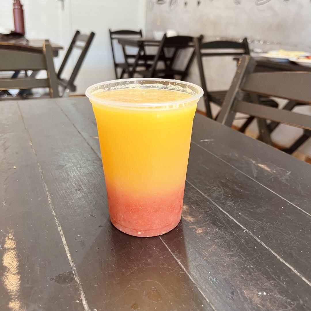 SUCO LARANJA E MORANGO